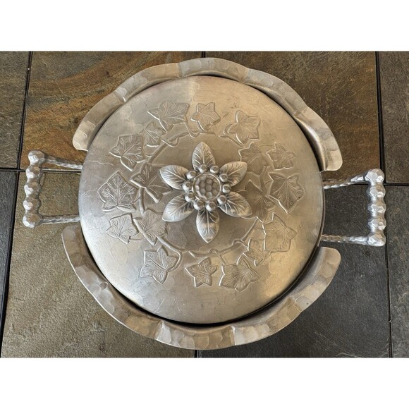 Everlast Hand Forged Aluminum Covered Serving Dish Ivy Casserole Handmade - Picture 3 of 16